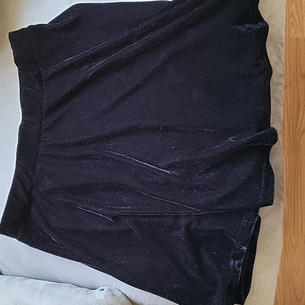 Velvet skater skirt